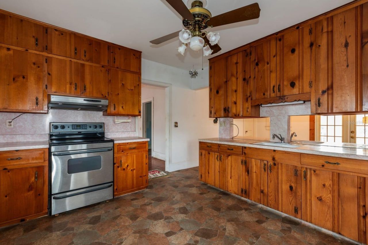 1116 W Line Street, Leesburg, FL 34748 Photo