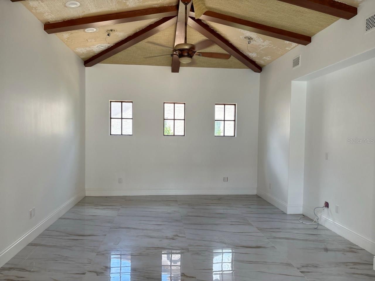 9003 Waterash Lane N, Pinellas Park, FL 33782 Photo