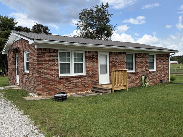 143 Claudine Qualls, Rickman, TN 38580