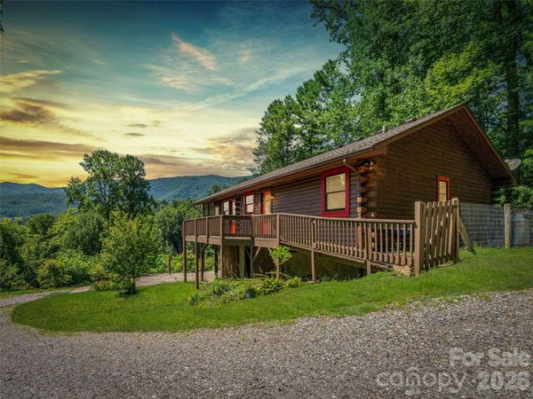 3543 Dark Ridge Road, Sylva, NC 28779