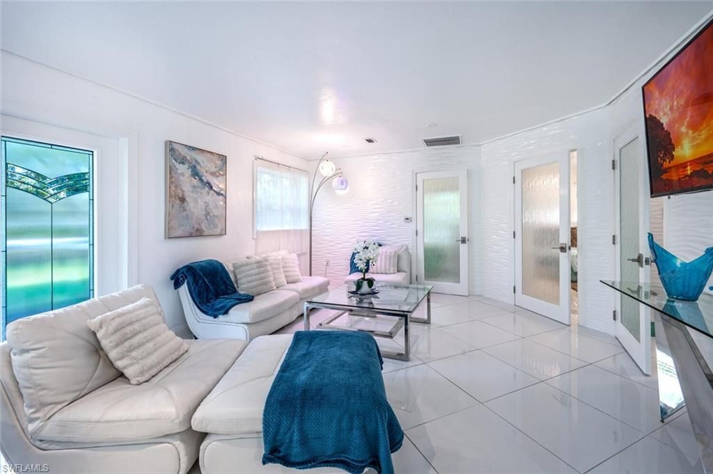 5940 English Oaks Ln , Naples, FL 34119 Photo