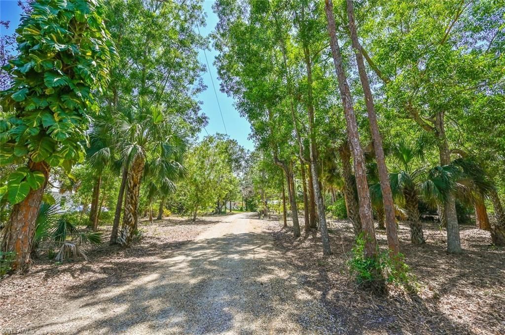 5940 English Oaks Ln , Naples, FL 34119 Photo