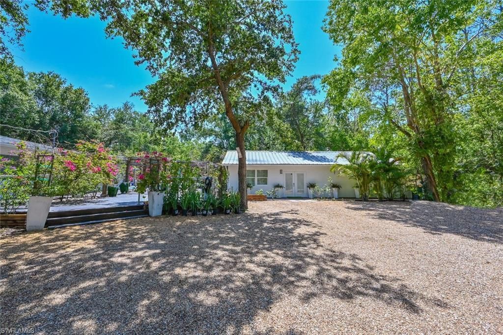 5940 English Oaks Ln , Naples, FL 34119 Photo