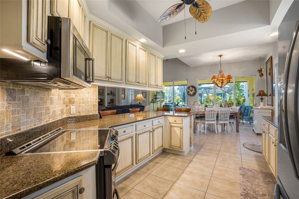 5186 Eleuthra Circle, Vero Beach, FL 32967 Photo