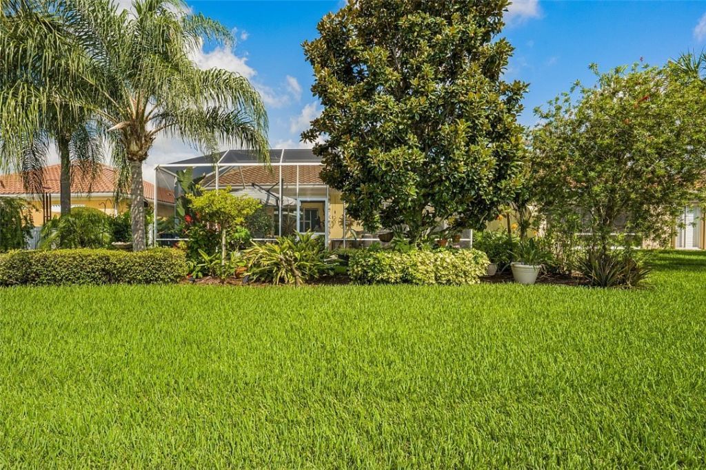5186 Eleuthra Circle, Vero Beach, FL 32967 Photo
