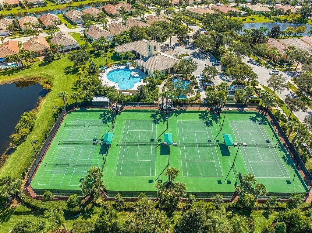 5186 Eleuthra Circle, Vero Beach, FL 32967 Photo