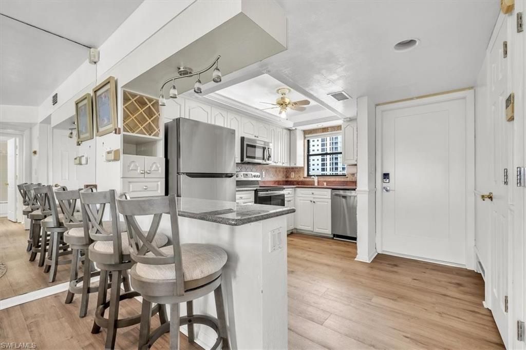 271 Southbay Dr, Unit 241, Naples, FL 34108 Photo