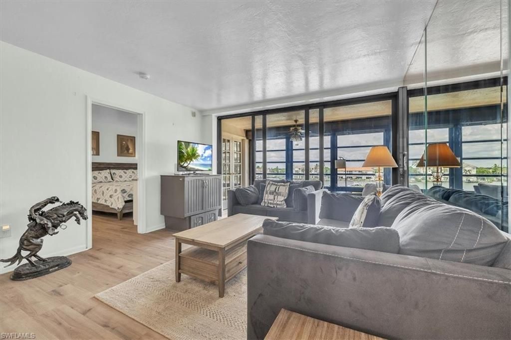 271 Southbay Dr, Unit 241, Naples, FL 34108 Photo