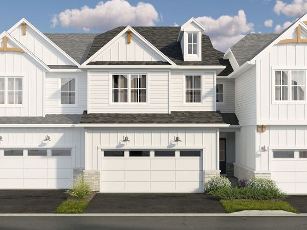 305 Avondale Lane , Lincolnshire, IL 60069