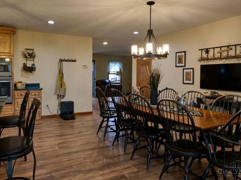 1271 Country Oaks Lane, Wilmington, OH 45177 Photo 9