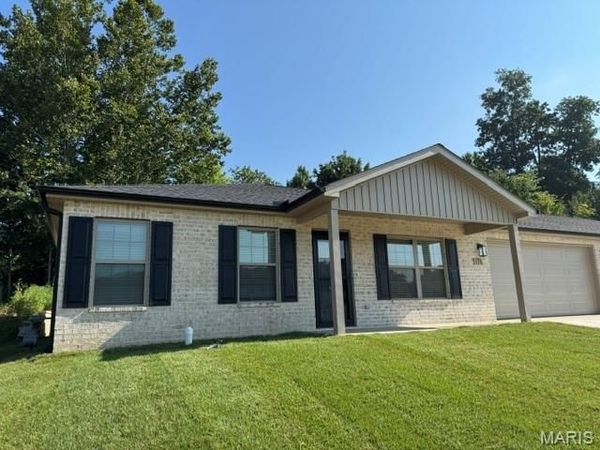 5176 Caney Fork Street , Jackson, MO 63755