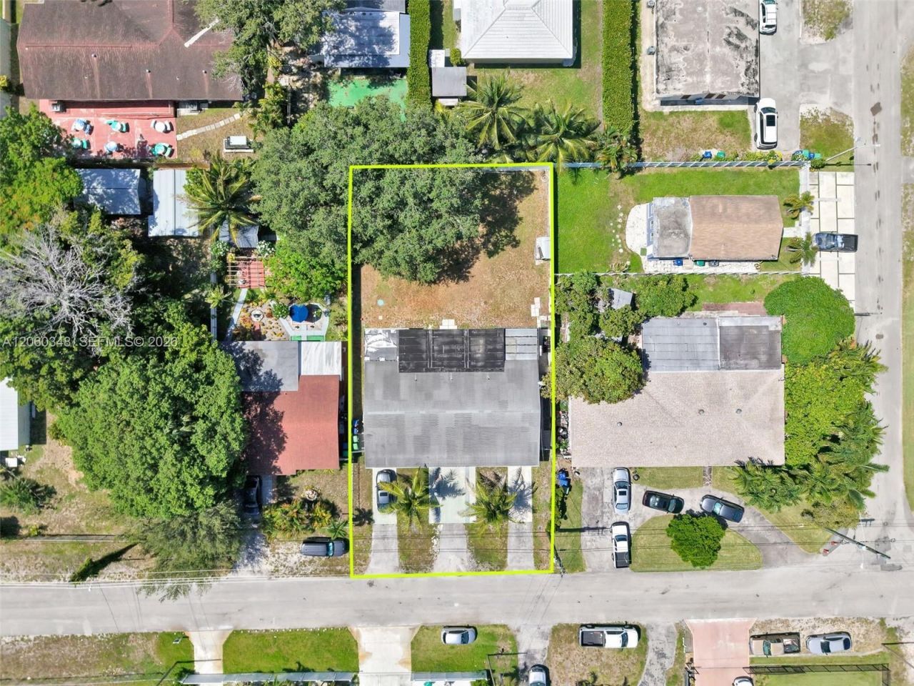 55 NE 165th St , Miami, FL 33162 Photo