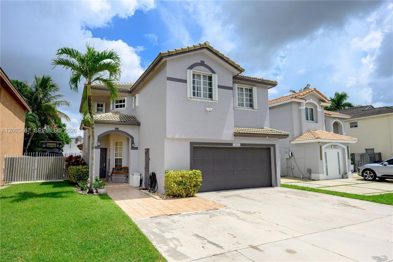 14835 SW 138th Ter, Miami, FL 33196 Photo
