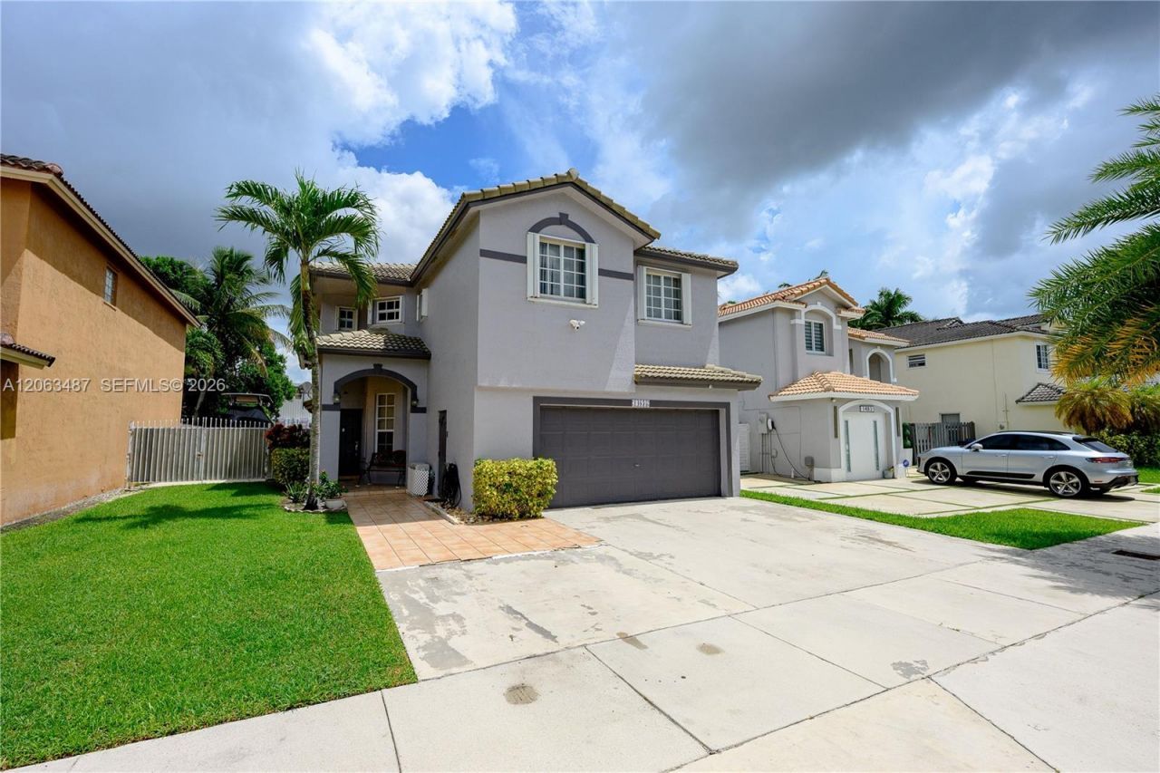 14835 SW 138th Ter, Miami, FL 33196 Photo
