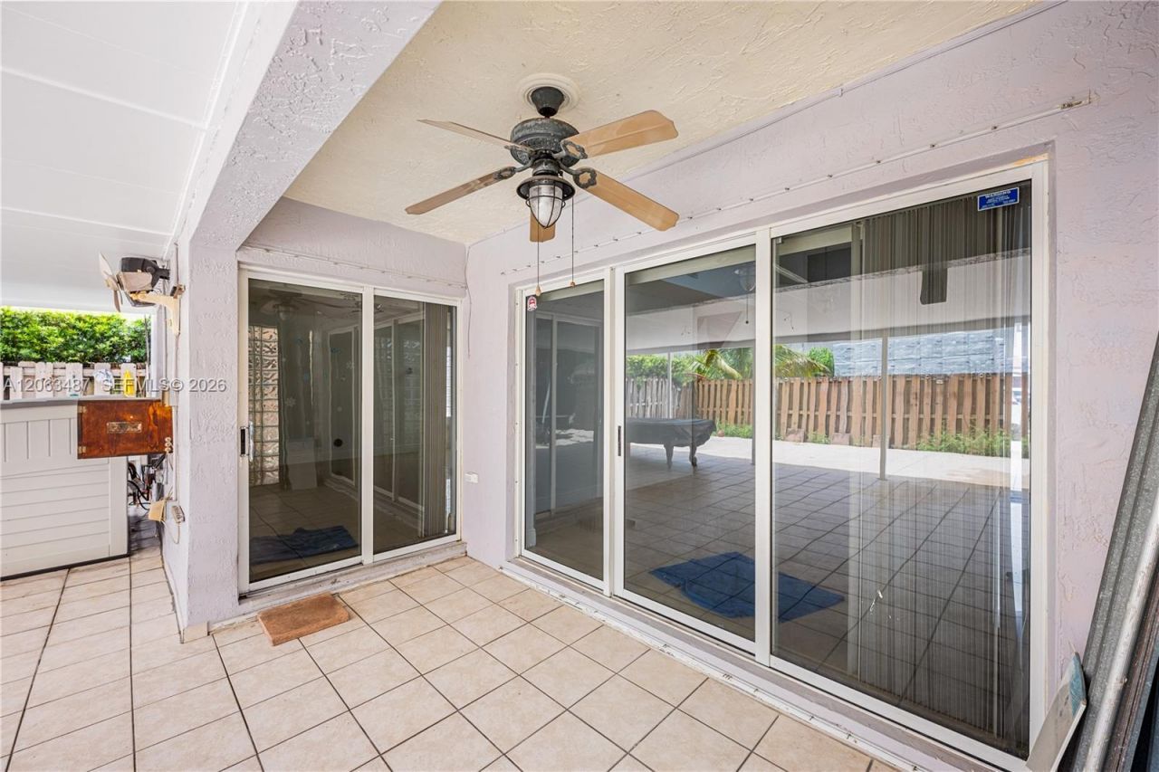 14835 SW 138th Ter, Miami, FL 33196 Photo