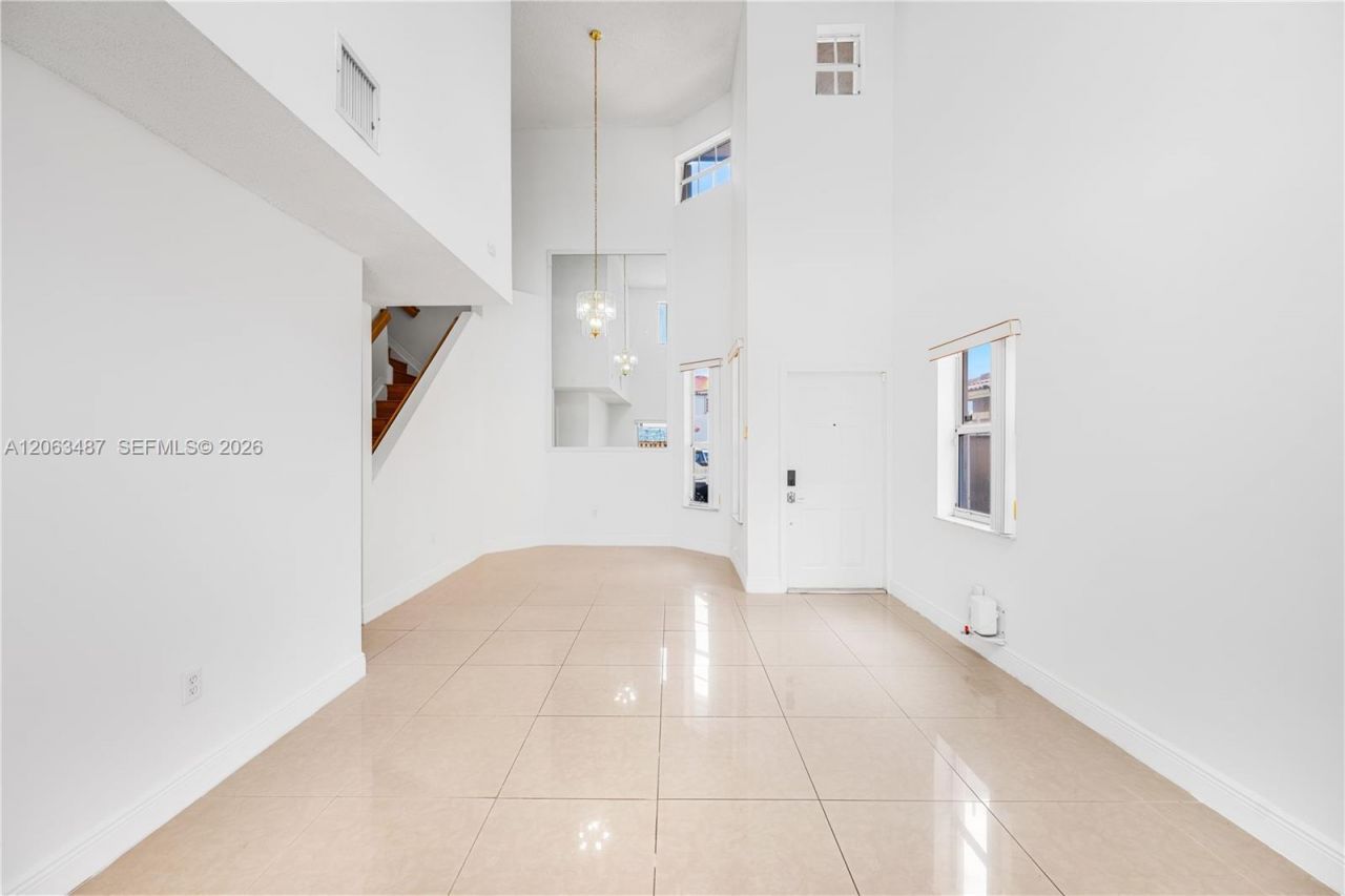 14835 SW 138th Ter, Miami, FL 33196 Photo