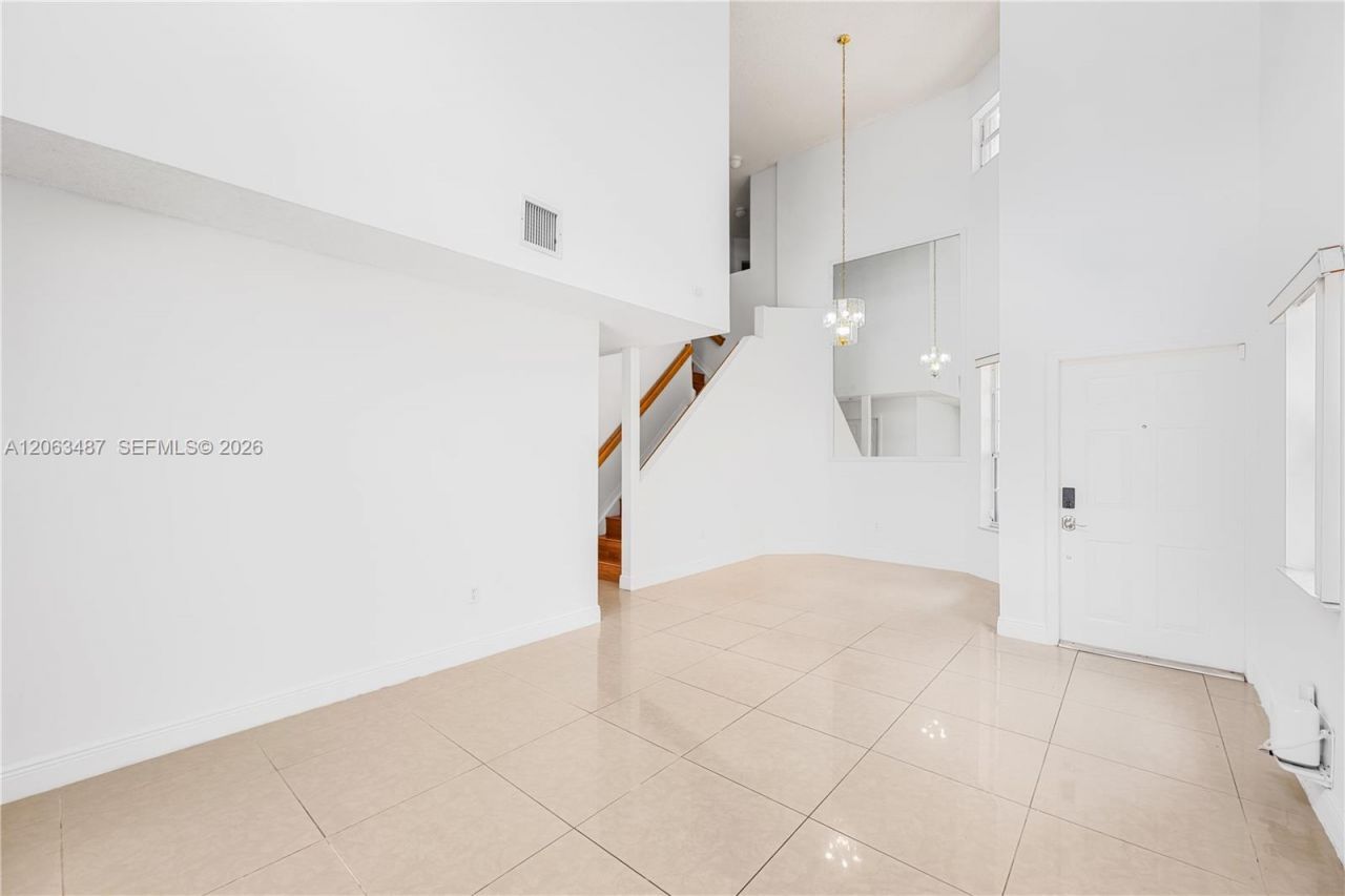 14835 SW 138th Ter, Miami, FL 33196 Photo