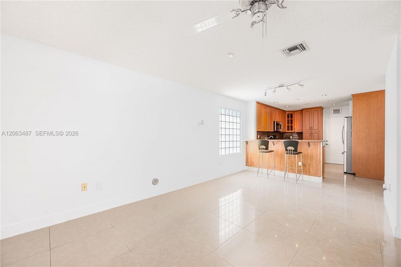 14835 SW 138th Ter, Miami, FL 33196 Photo