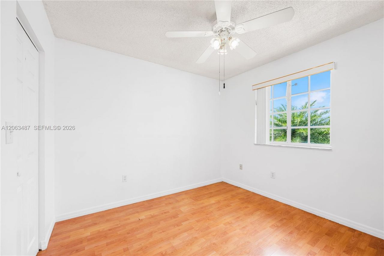 14835 SW 138th Ter, Miami, FL 33196 Photo