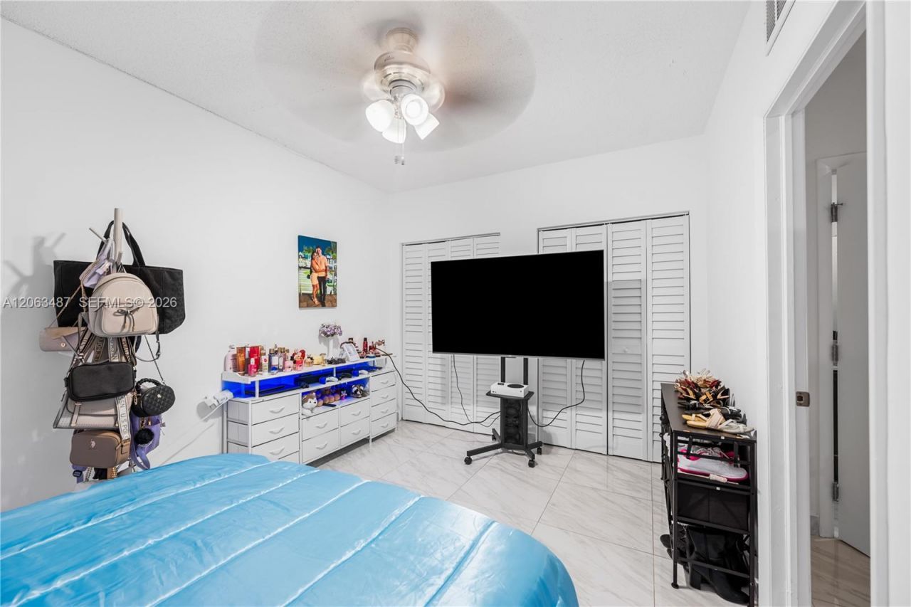 14835 SW 138th Ter, Miami, FL 33196 Photo