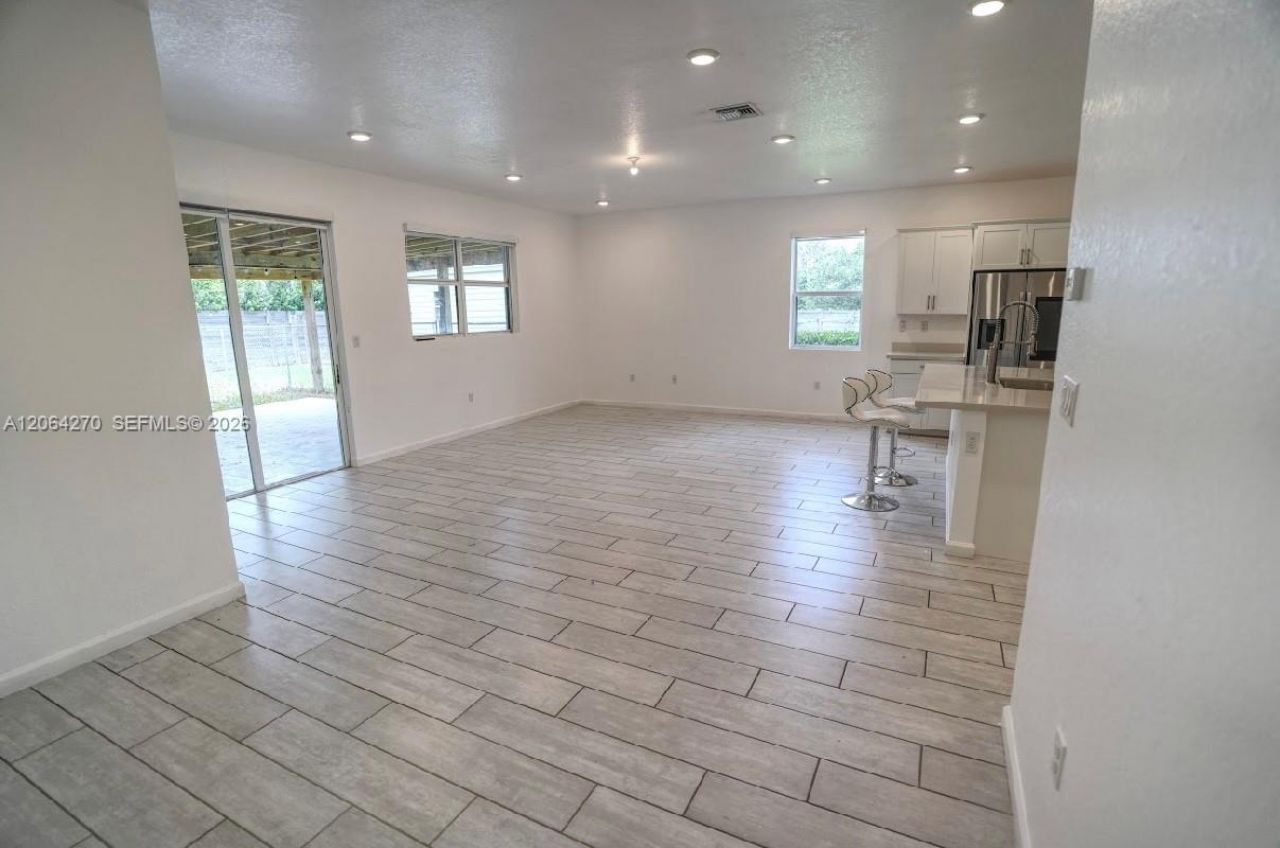 30600 SW 193rd Ave, Homestead, FL 33030 Photo