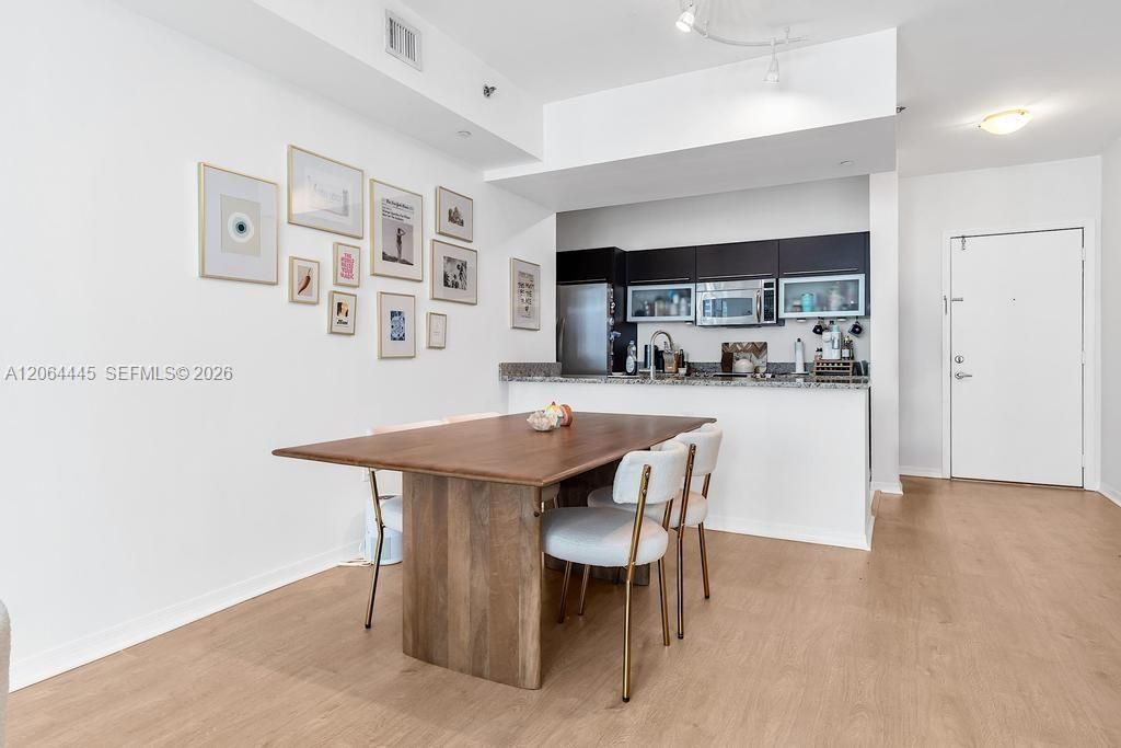 951 Brickell Av, Unit 1100, Miami, FL 33131 Photo
