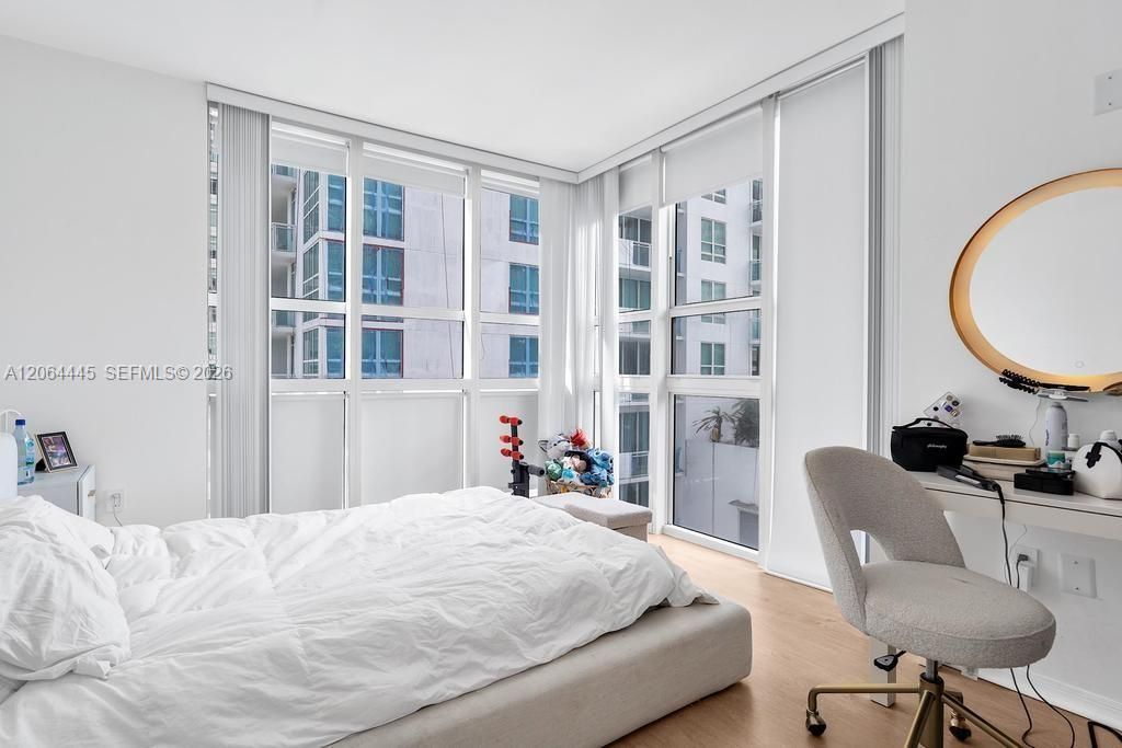 951 Brickell Av, Unit 1100, Miami, FL 33131 Photo