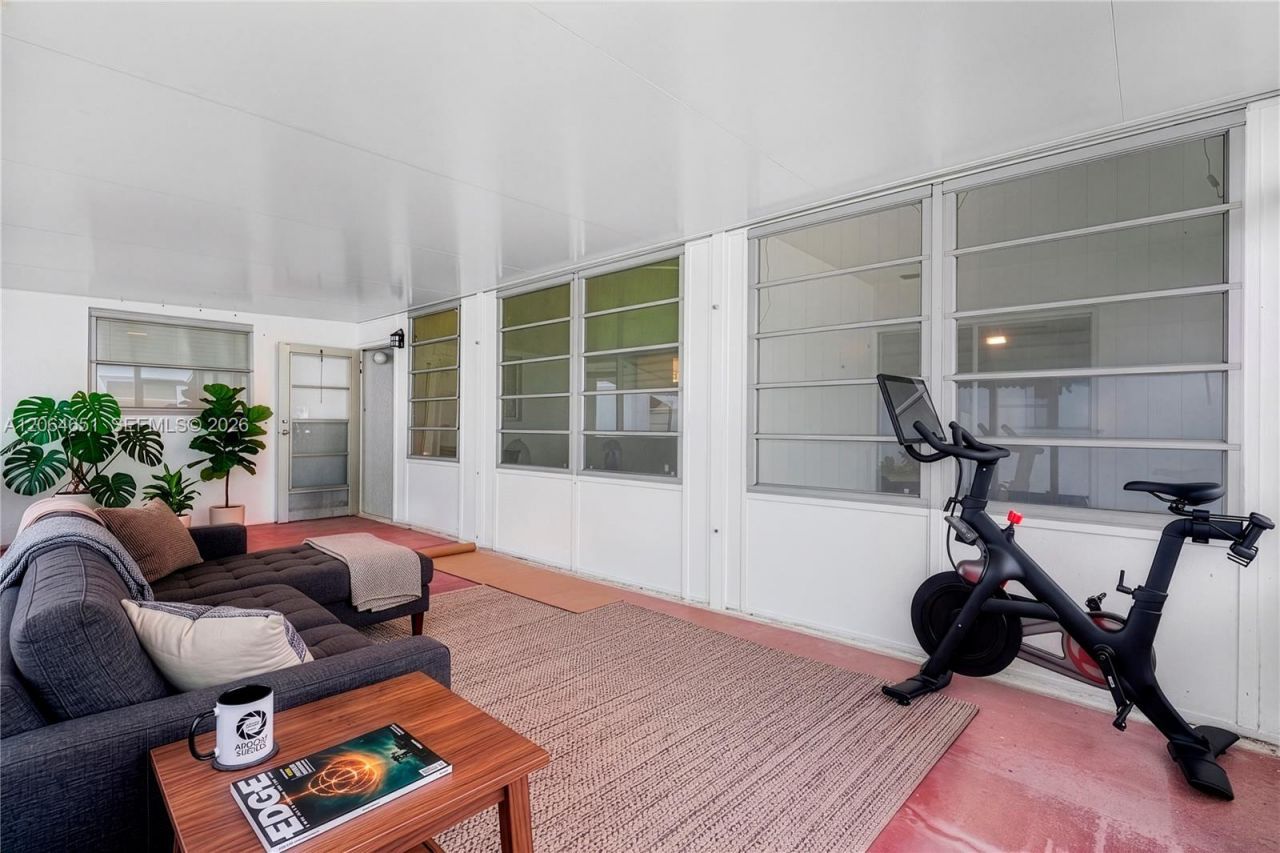 8830 NW 17th St , Plantation, FL 33322 Photo