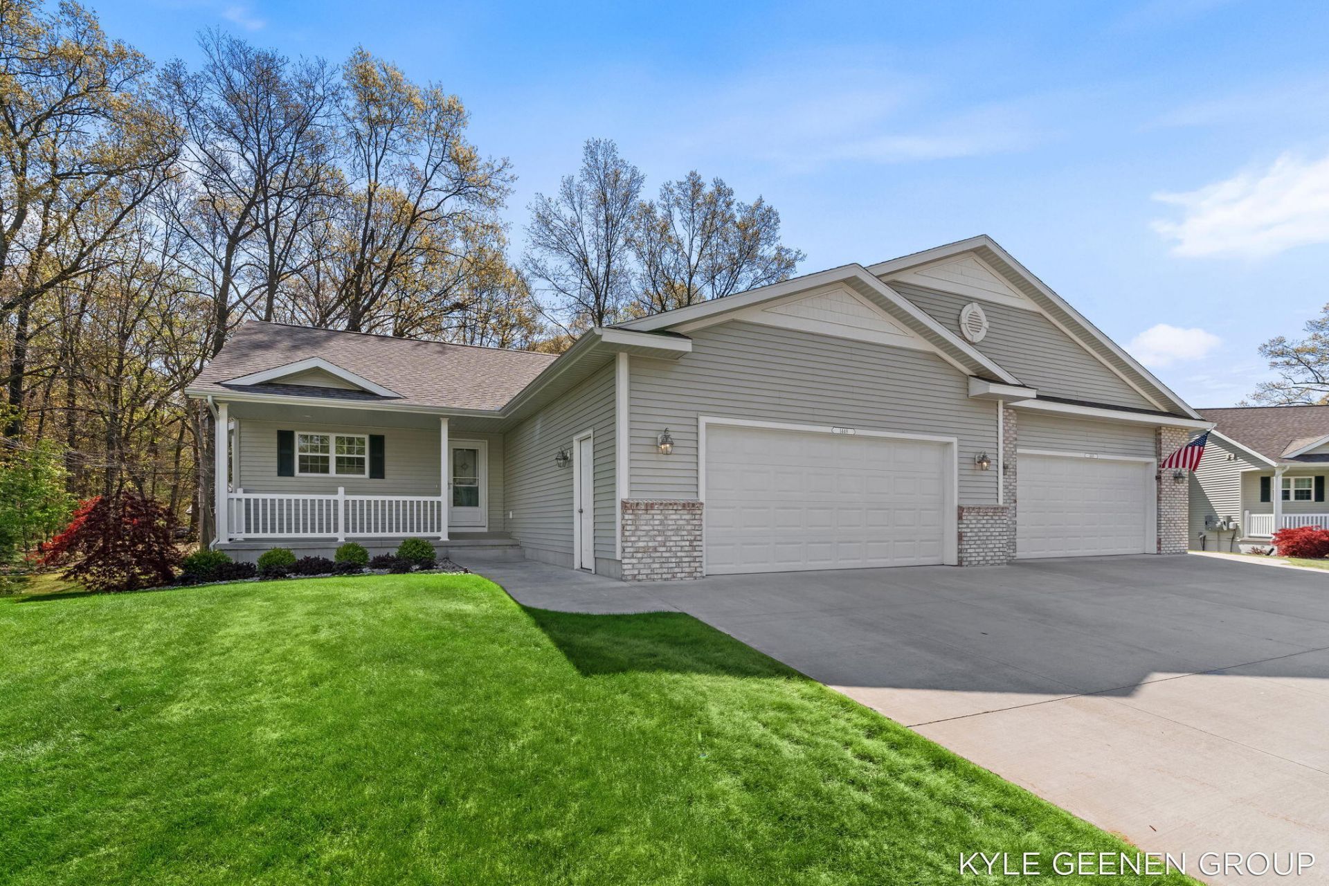 1448 E Addison Way, Muskegon, MI 49445 Main Photo