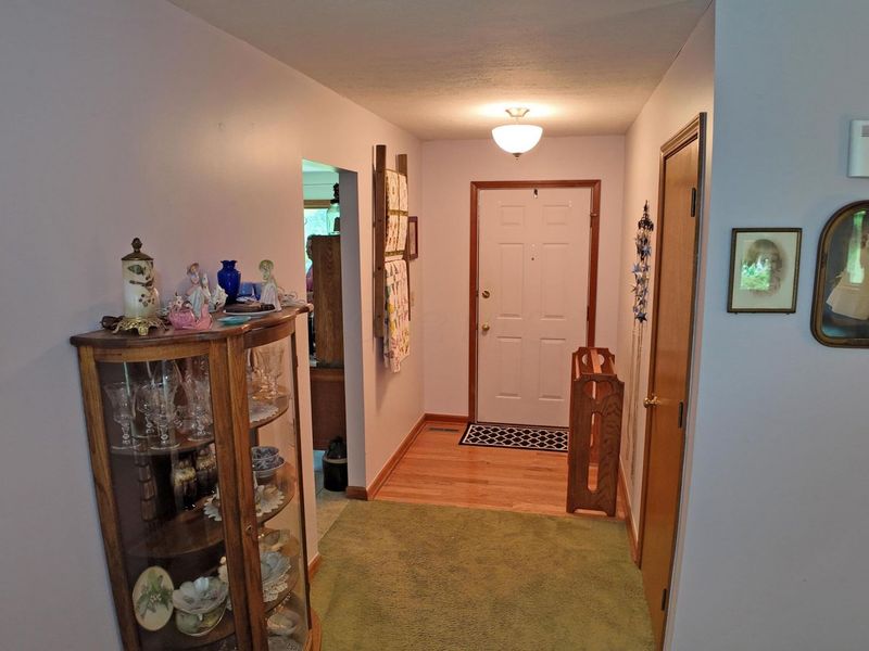 10925 Heimberger Road NW, Baltimore, OH 43105 Photo 7