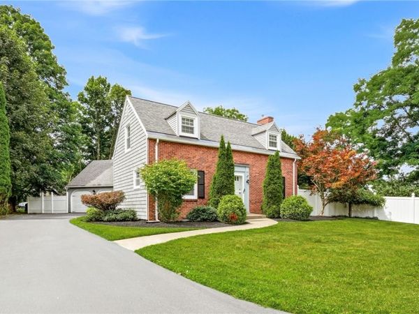 2 Allen Road, Utica, NY 13501