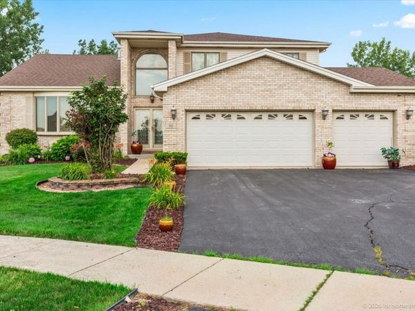 80 Maryview Parkway , Matteson, IL 60443