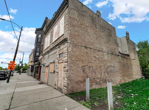 Main Photo