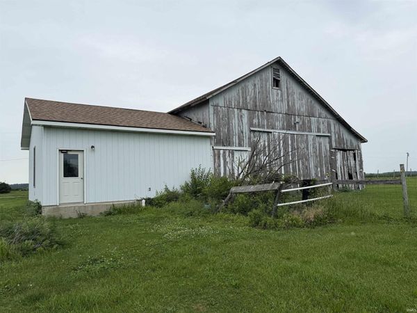 700 W 1000 N, Monticello, IN 47960