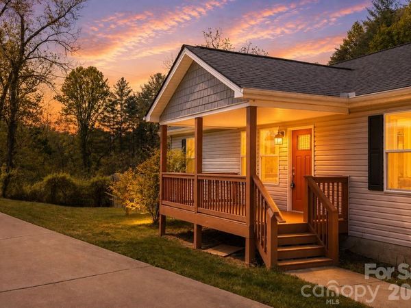 3674 New Leicester Highway, Leicester, NC 28748