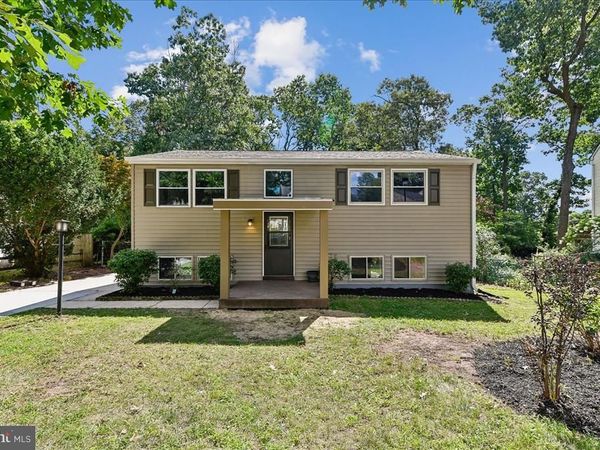 754 HYDE PARK DRIVE, GLEN BURNIE, MD 21061