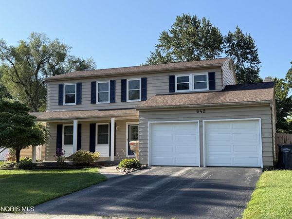 642 Stacey Lane , Maumee, OH 43537
