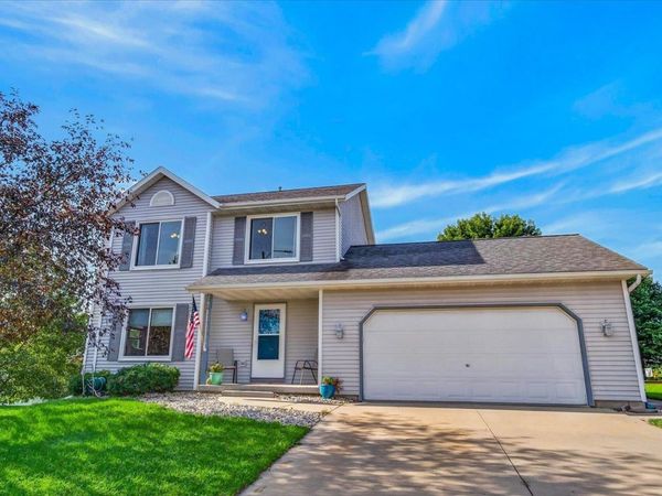 2141 Blue Heron Court, Stoughton, WI 53589
