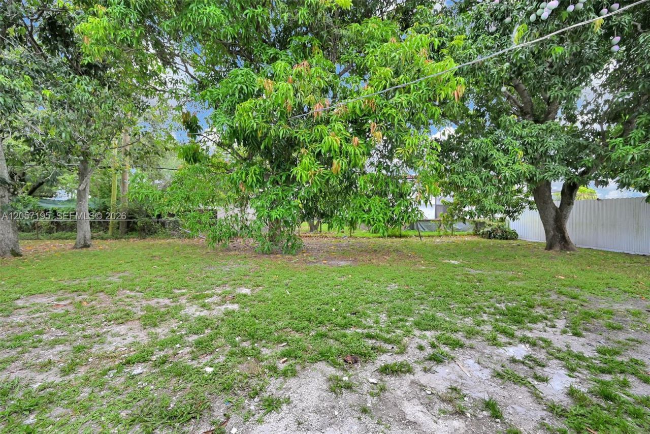 16930 NW 37th Pl , Miami Gardens, FL 33055 Photo