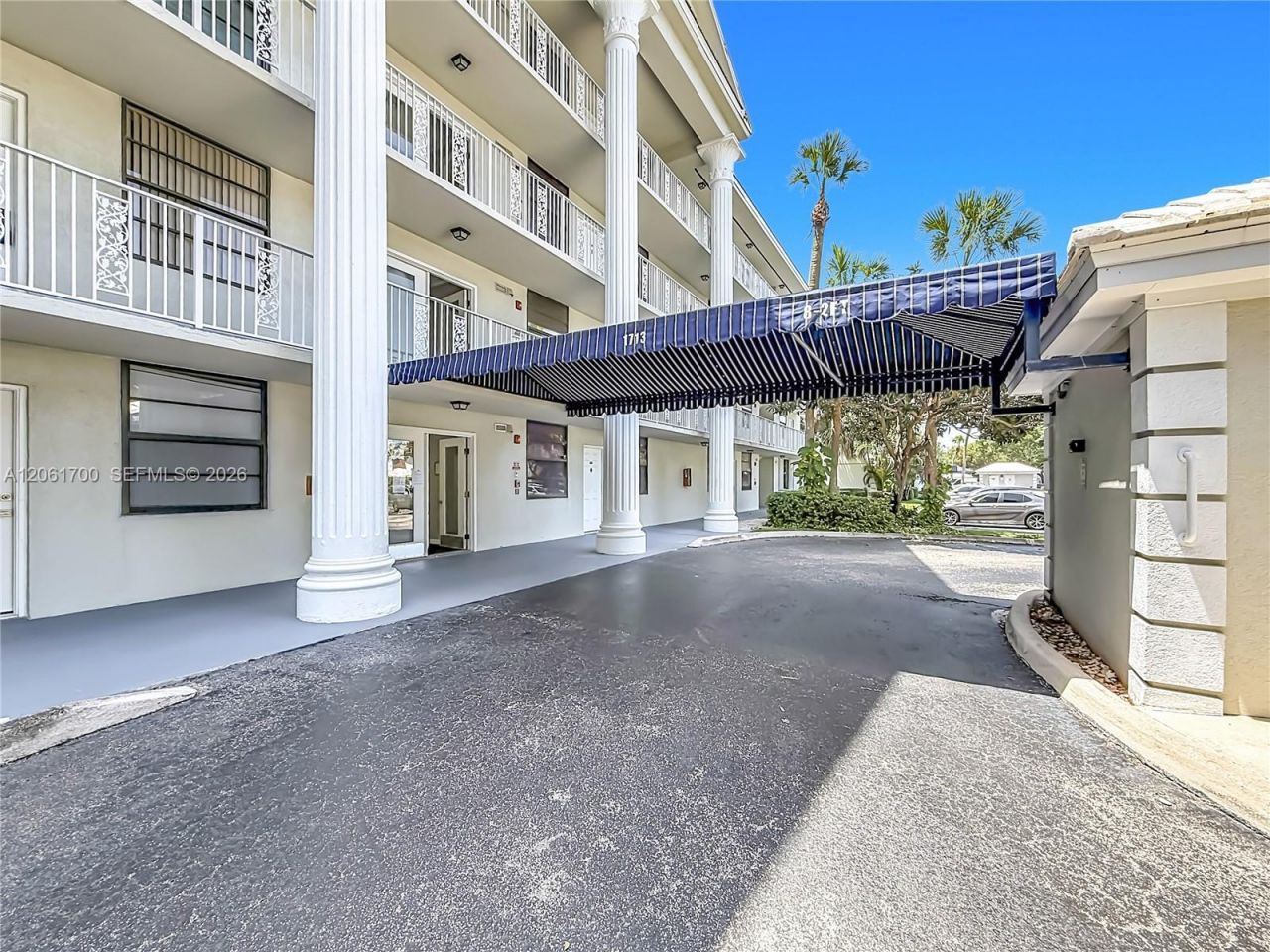 1713 Whitehall Dr , Unit 404, Davie, FL 33324 Photo