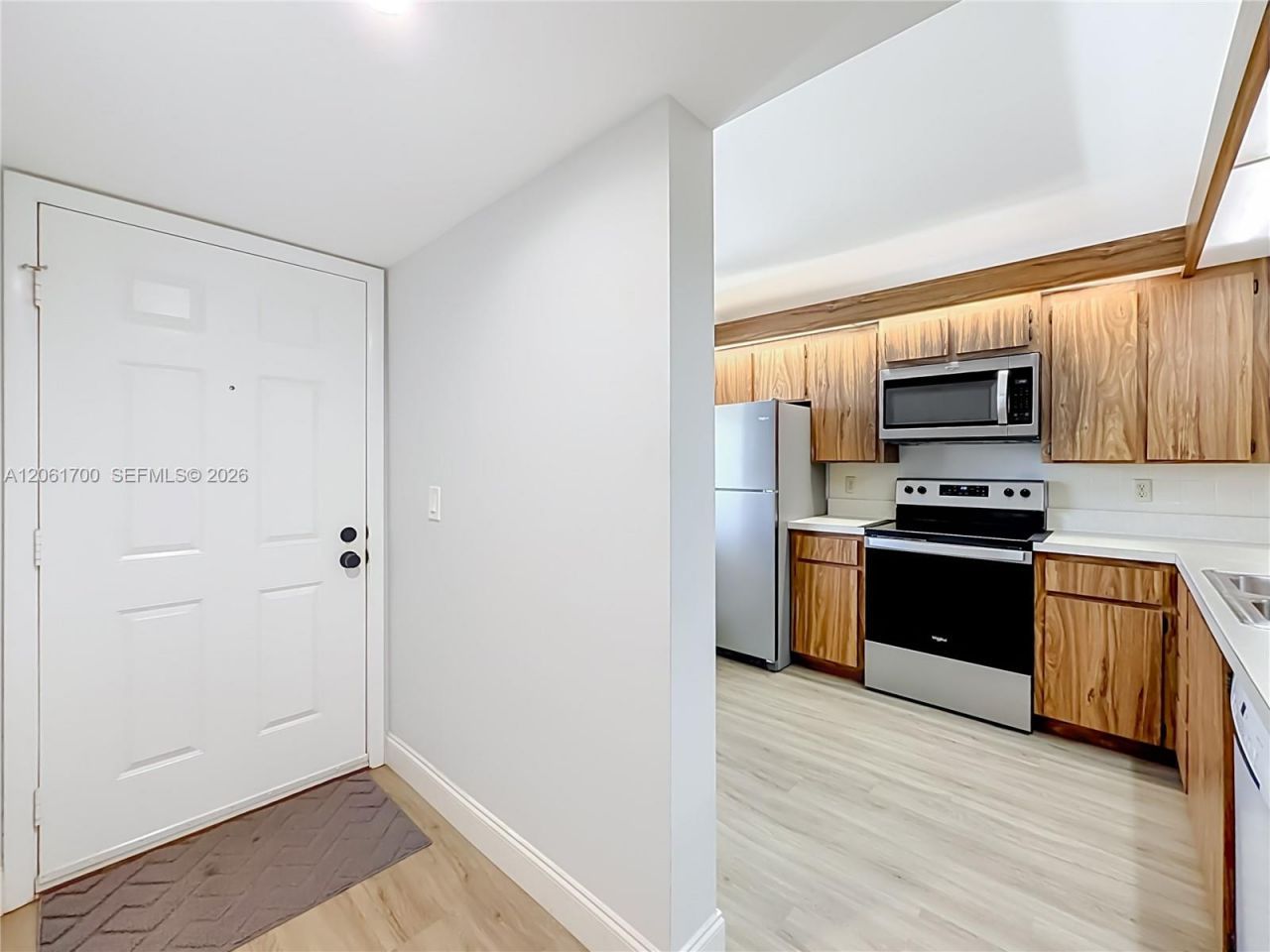 1713 Whitehall Dr , Unit 404, Davie, FL 33324 Photo