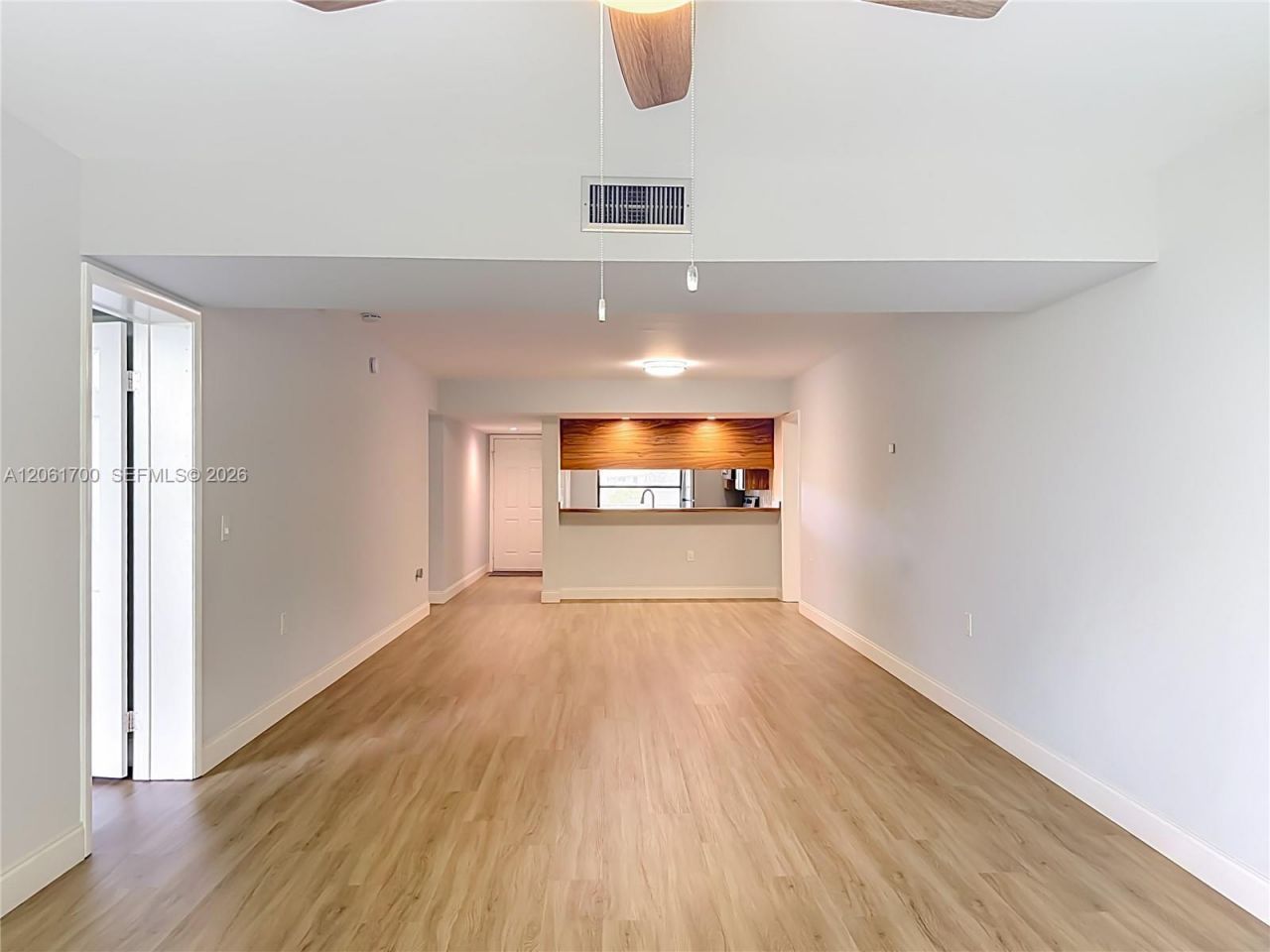 1713 Whitehall Dr , Unit 404, Davie, FL 33324 Photo