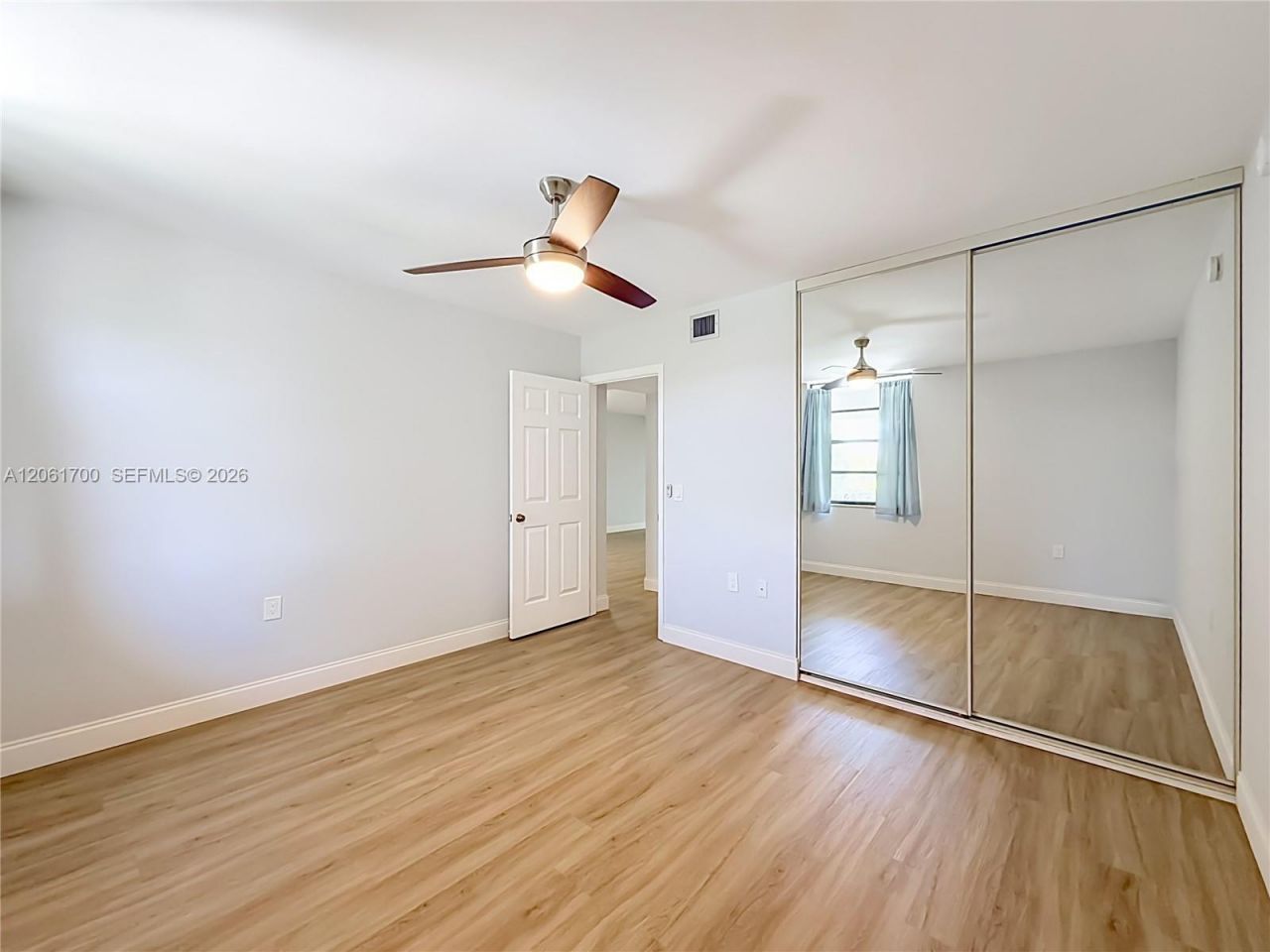 1713 Whitehall Dr , Unit 404, Davie, FL 33324 Photo