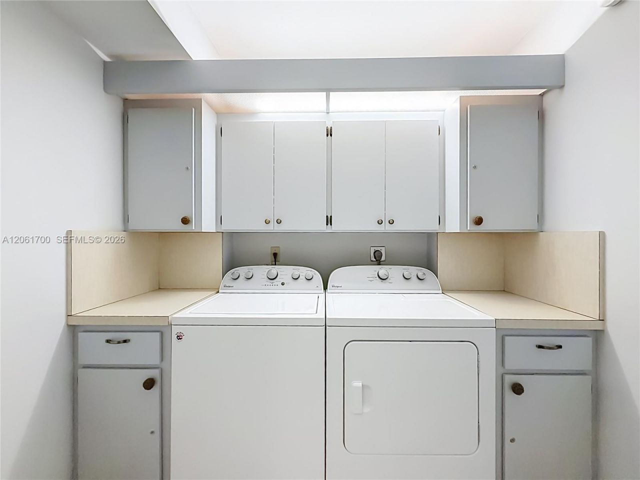 1713 Whitehall Dr , Unit 404, Davie, FL 33324 Photo