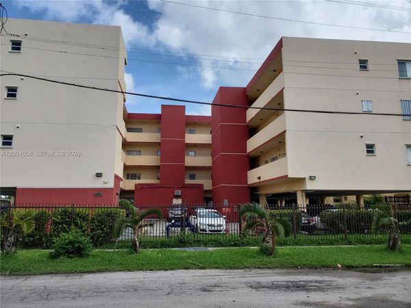 1627 NW 18th St , Unit 403, Miami, FL 33125