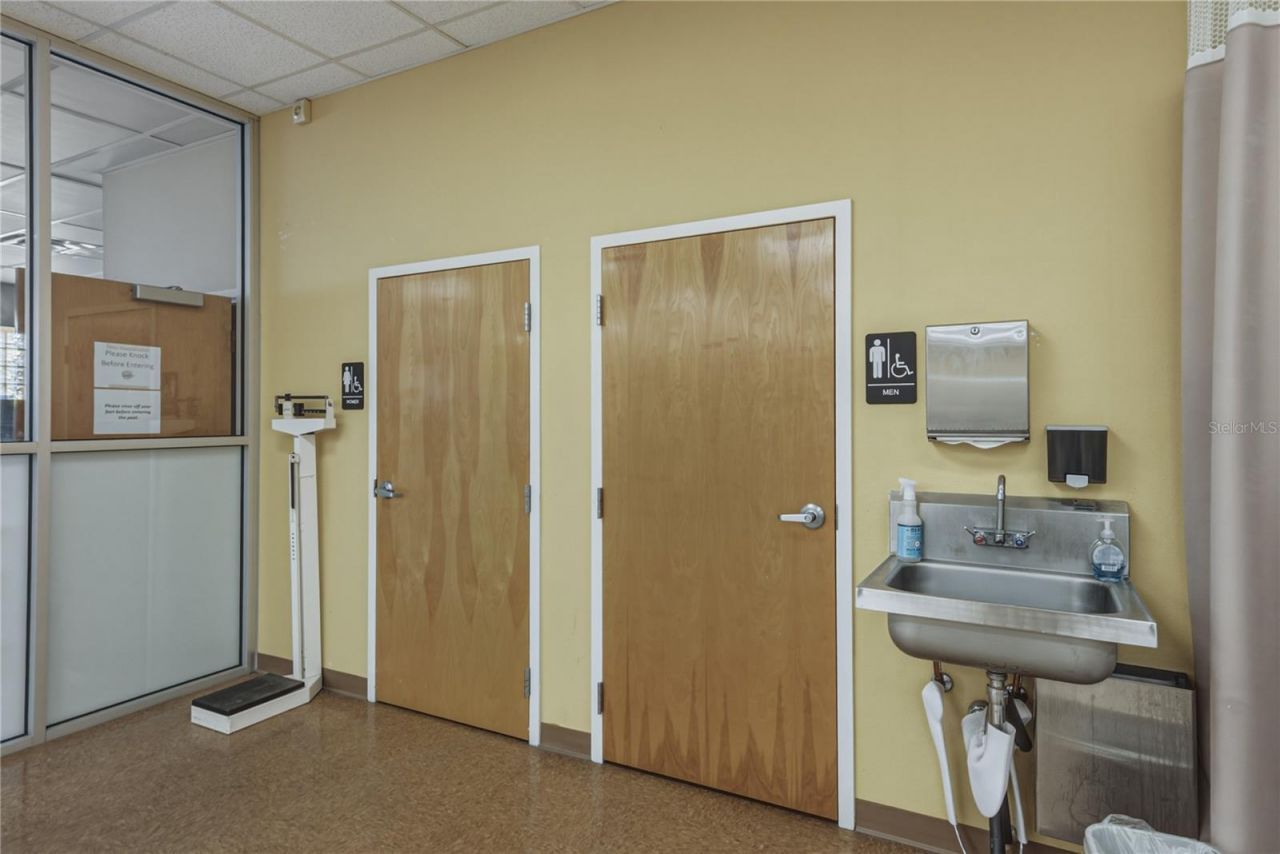 1214 W Reynolds Street, Unit 1, Plant City, FL 33563 Photo
