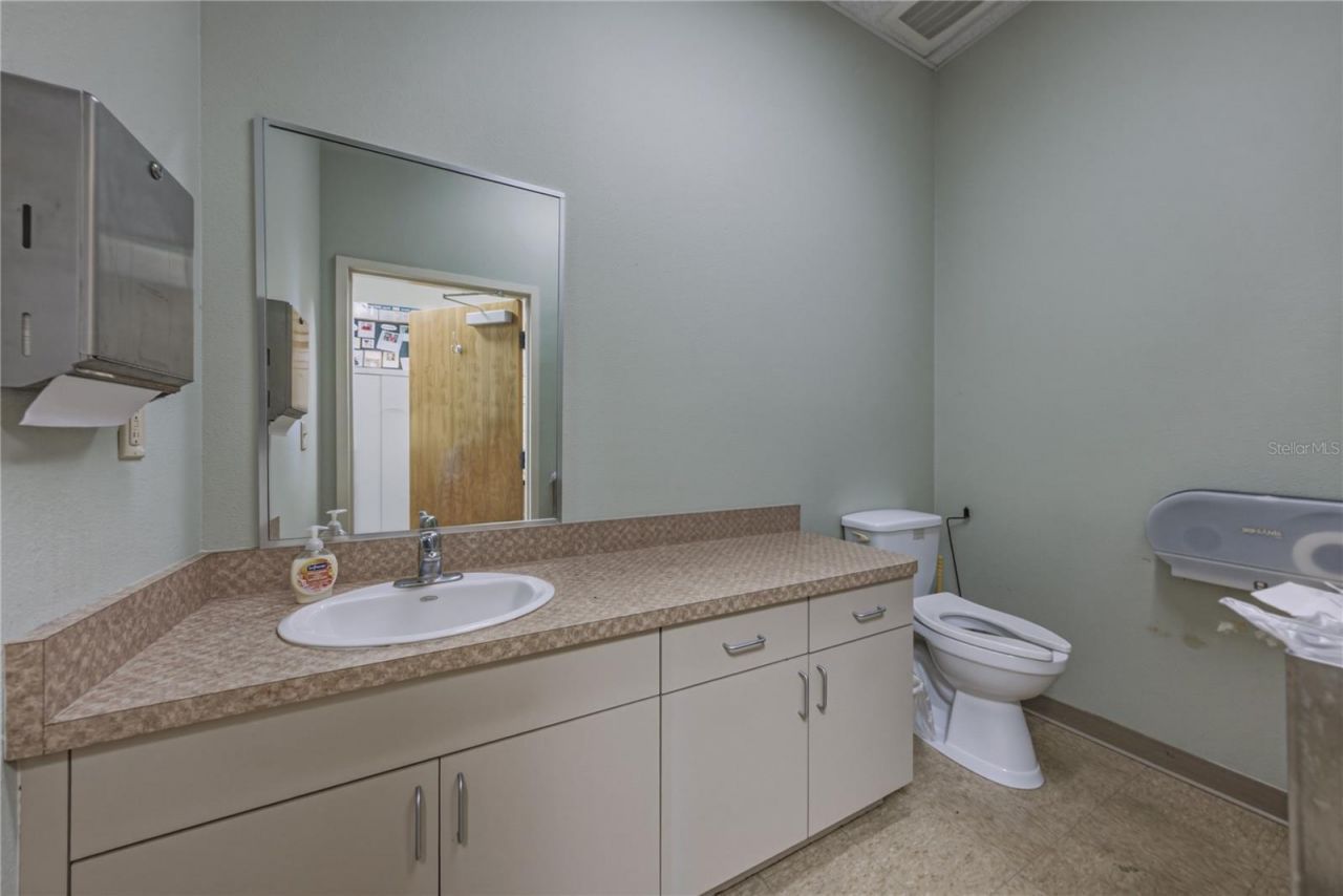 1214 W Reynolds Street, Unit 1, Plant City, FL 33563 Photo