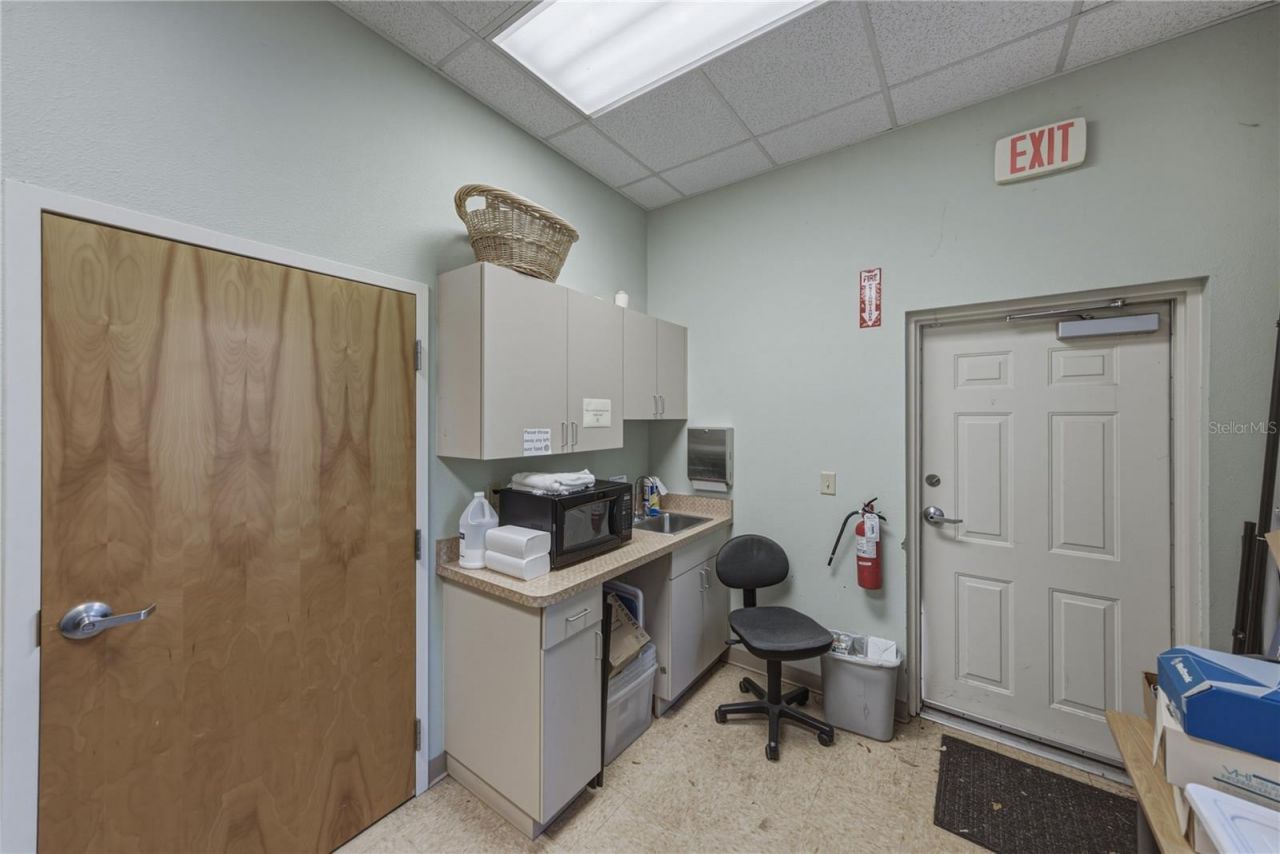1214 W Reynolds Street, Unit 1, Plant City, FL 33563 Photo