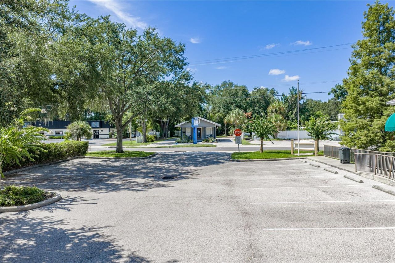 1214 W Reynolds Street, Unit 1, Plant City, FL 33563 Photo