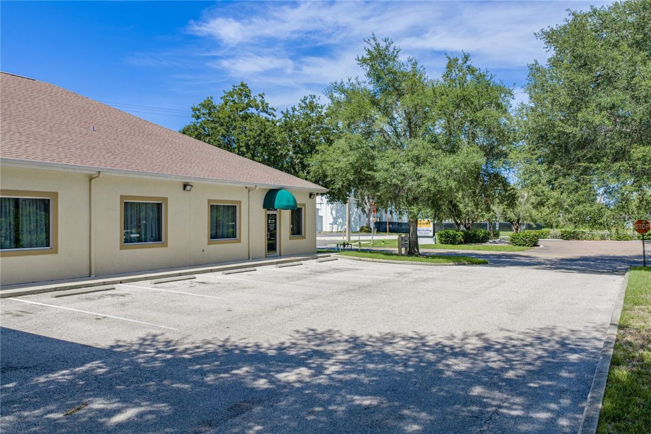 1214 W Reynolds Street, Unit 1, Plant City, FL 33563 Photo